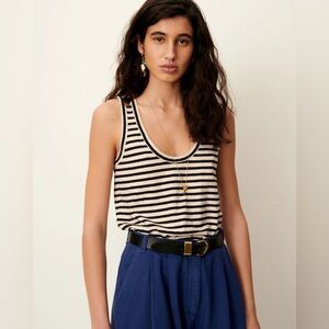 Sessun Dili Loose-fitting tank top with a deep neckline